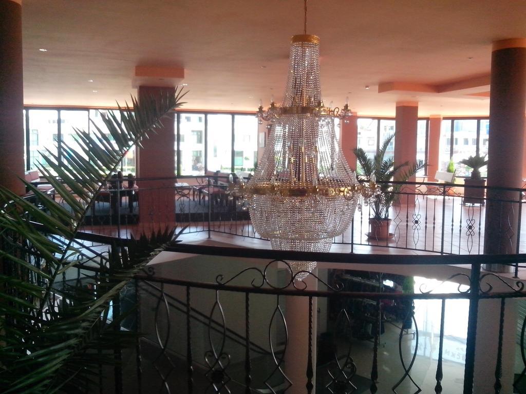 La Piazza Primorsko Rooms & Apartments Екстер'єр фото