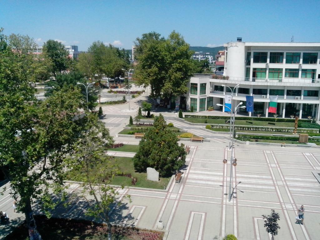 La Piazza Primorsko Rooms & Apartments Екстер'єр фото