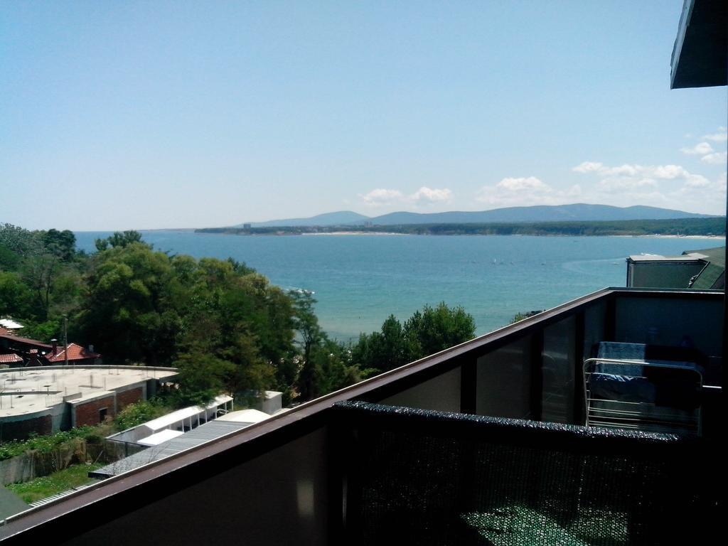 La Piazza Primorsko Rooms & Apartments Номер фото